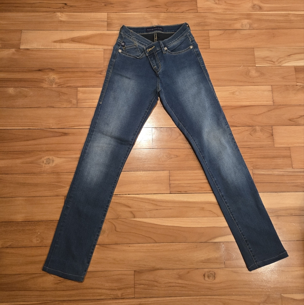 Rock & Republic Skinny Jeans